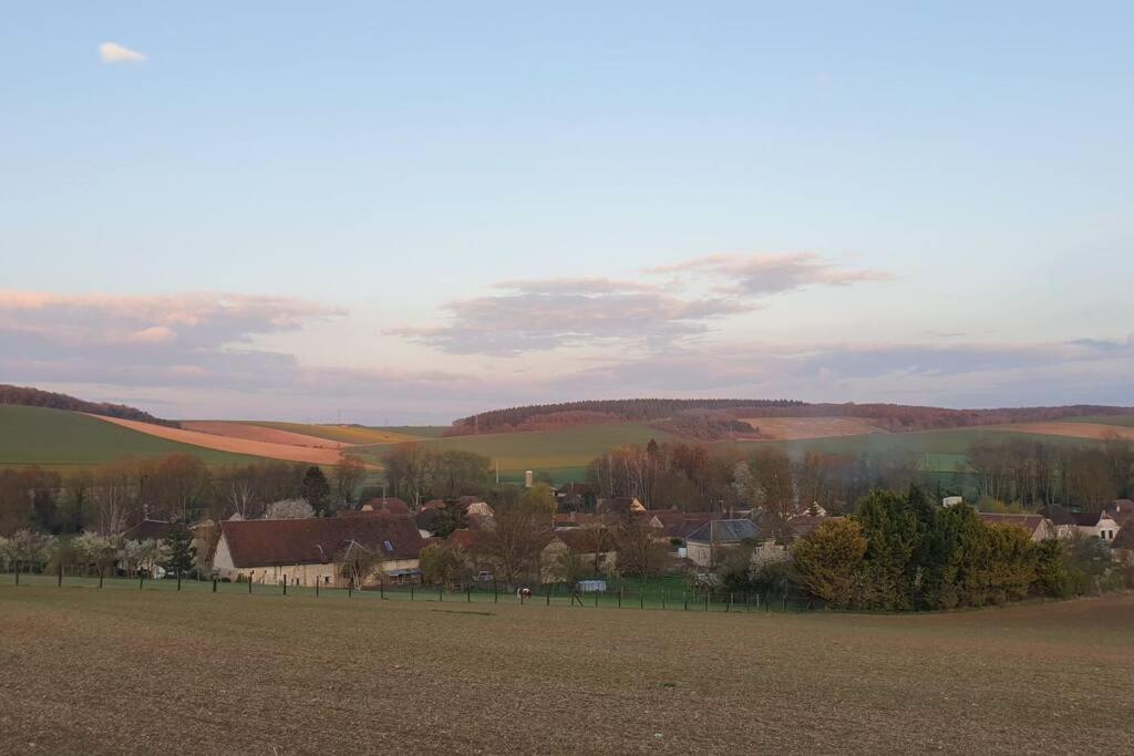 Вилла Le Bellevue A 1 H 30 De Paris Et 20 Km De Troyes Estissac Экстерьер фото